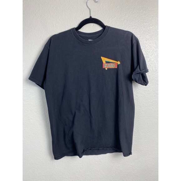 In-N-Out‎ Burger Black Graphic T-Shirt Men size Medium Classic Cars Palm Trees - Picture 2 of 10